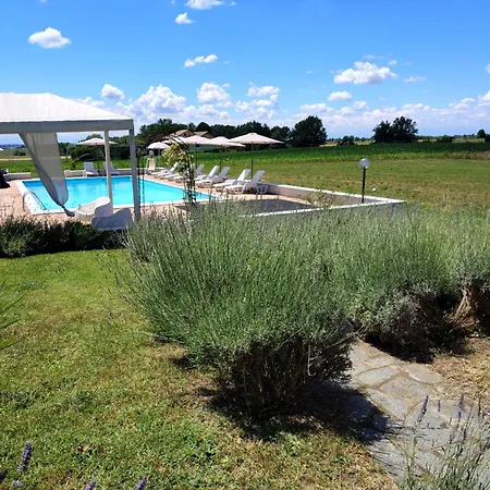 Cascina Benotto 4*